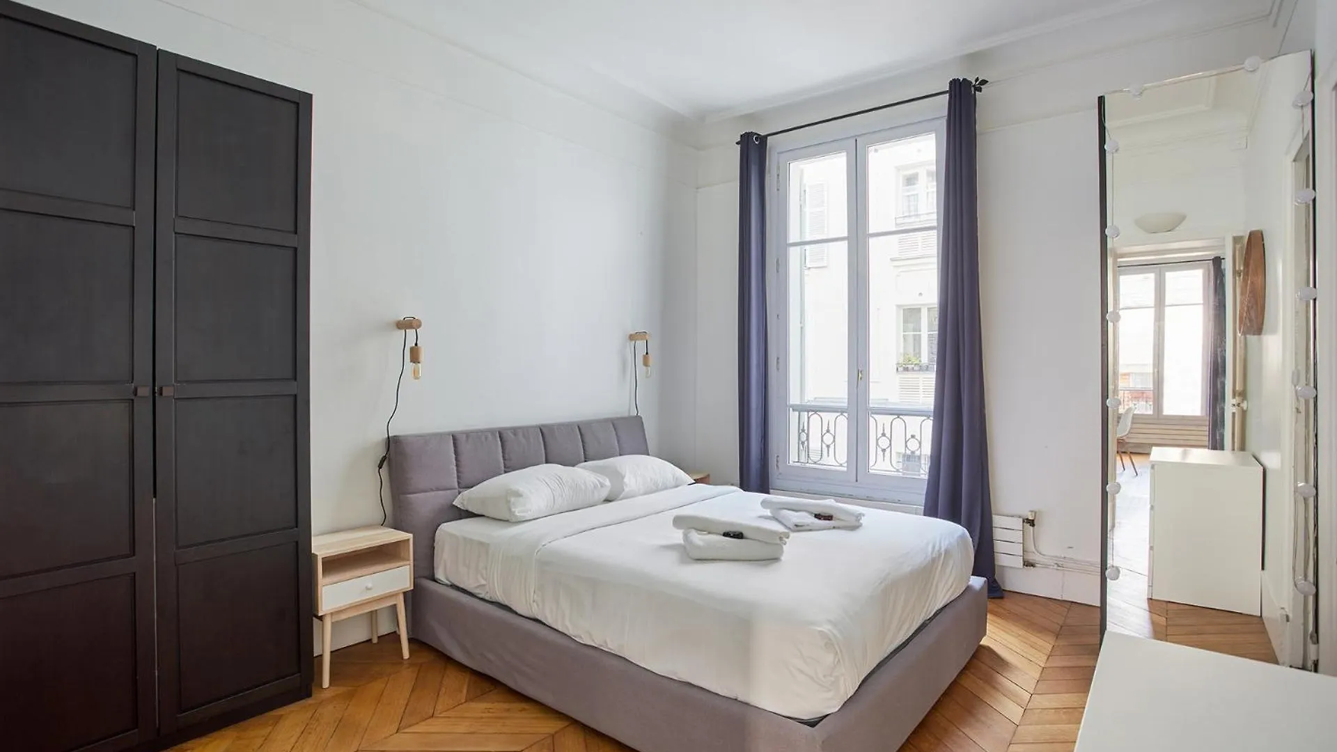 Apartment Place De L'Etoile By Studio Prestige Paříž 0*,  Francie